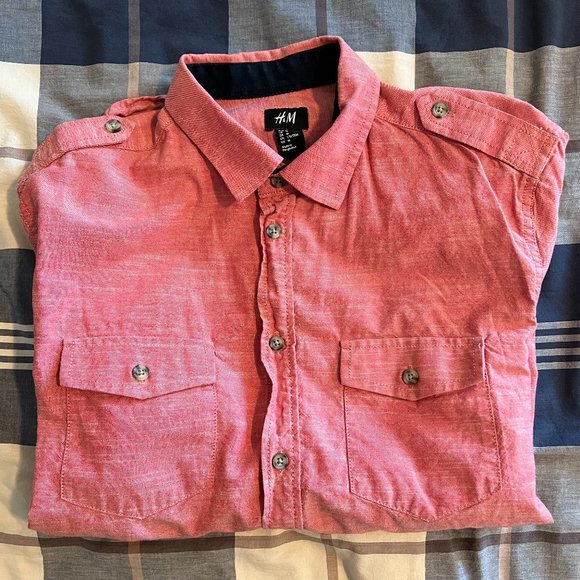 H&M Casual Button Down Size Medium - Picture 1 of 3